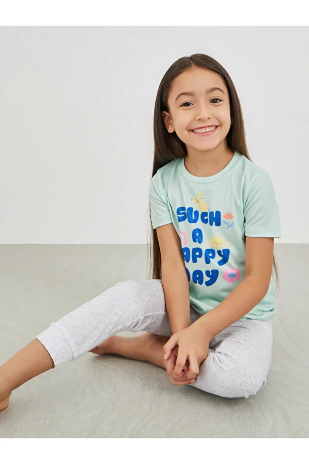 Styli Slogan Print T-Shirt and Pyjama Set